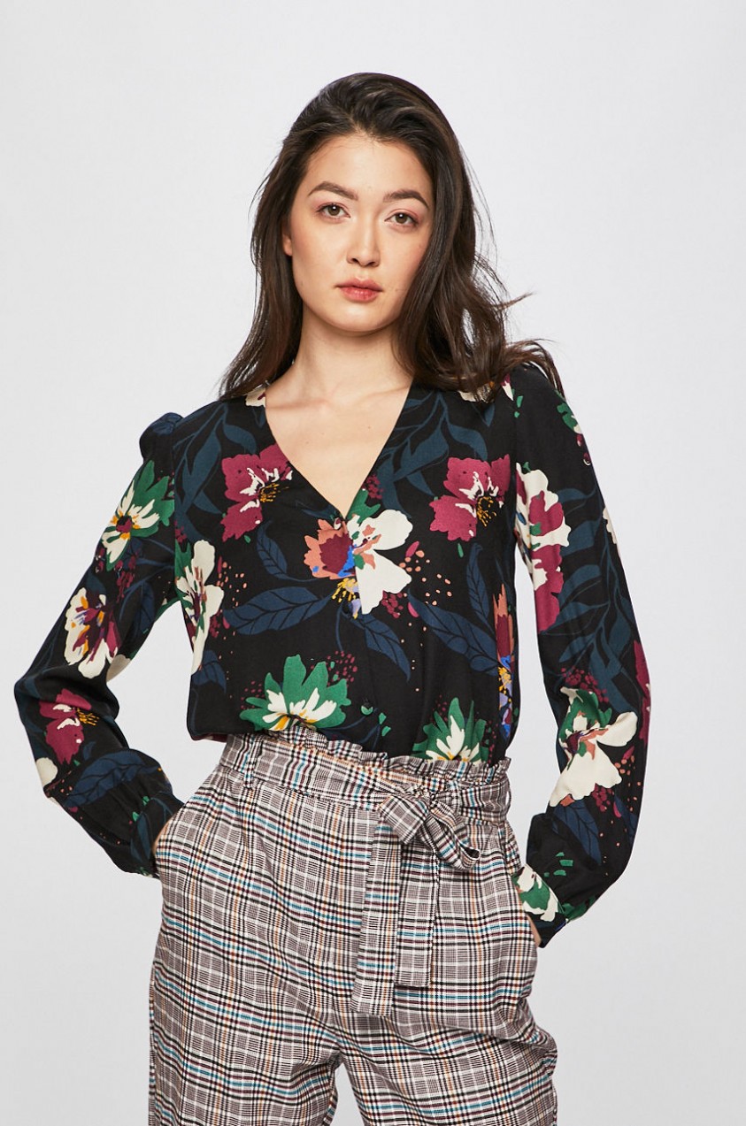 Medicine - Ing Sensual Preppy