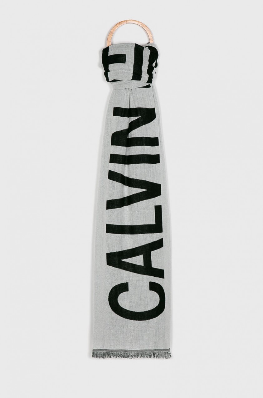Calvin Klein Jeans - Sál