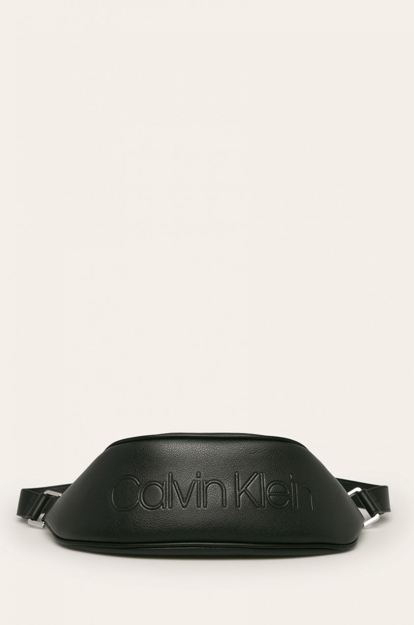 Calvin Klein - Övtáska