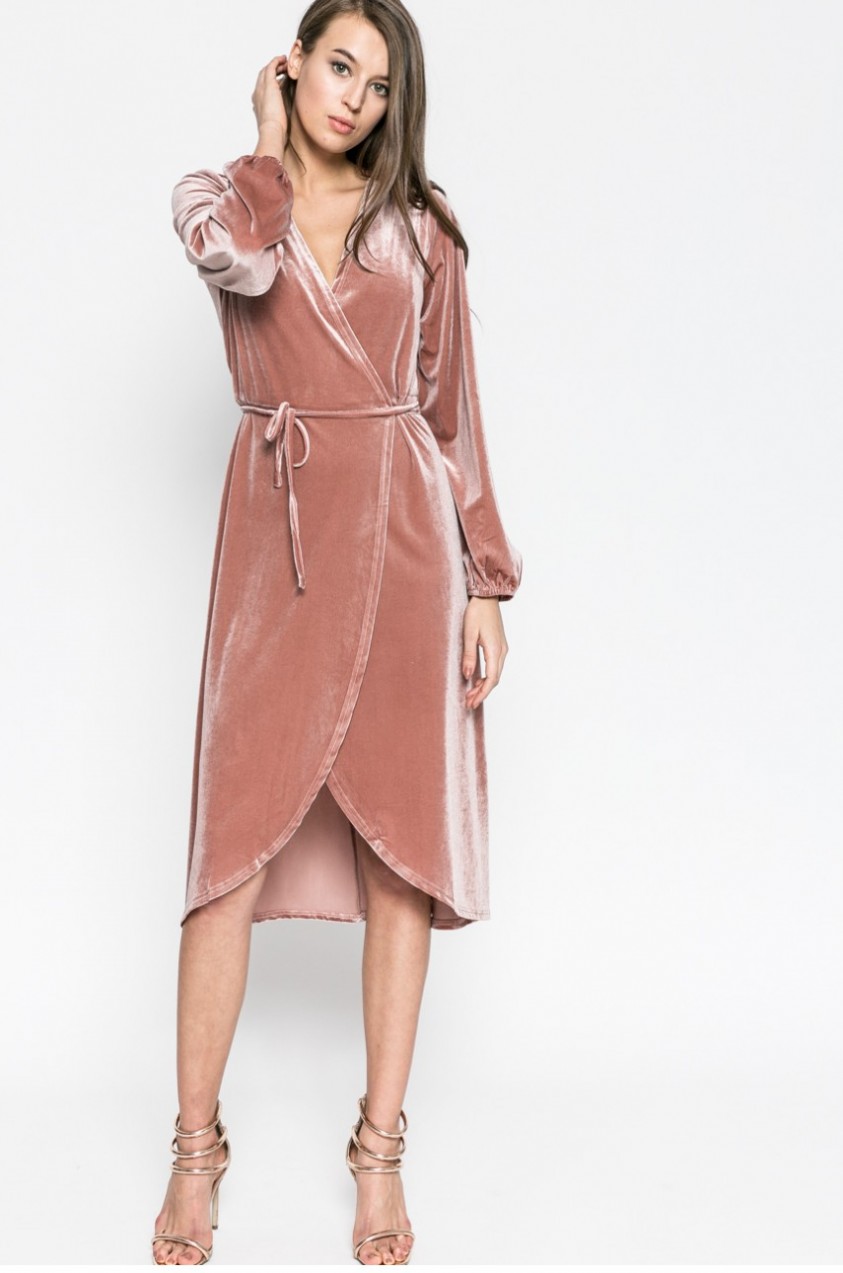 Kiss my dress - Ruha