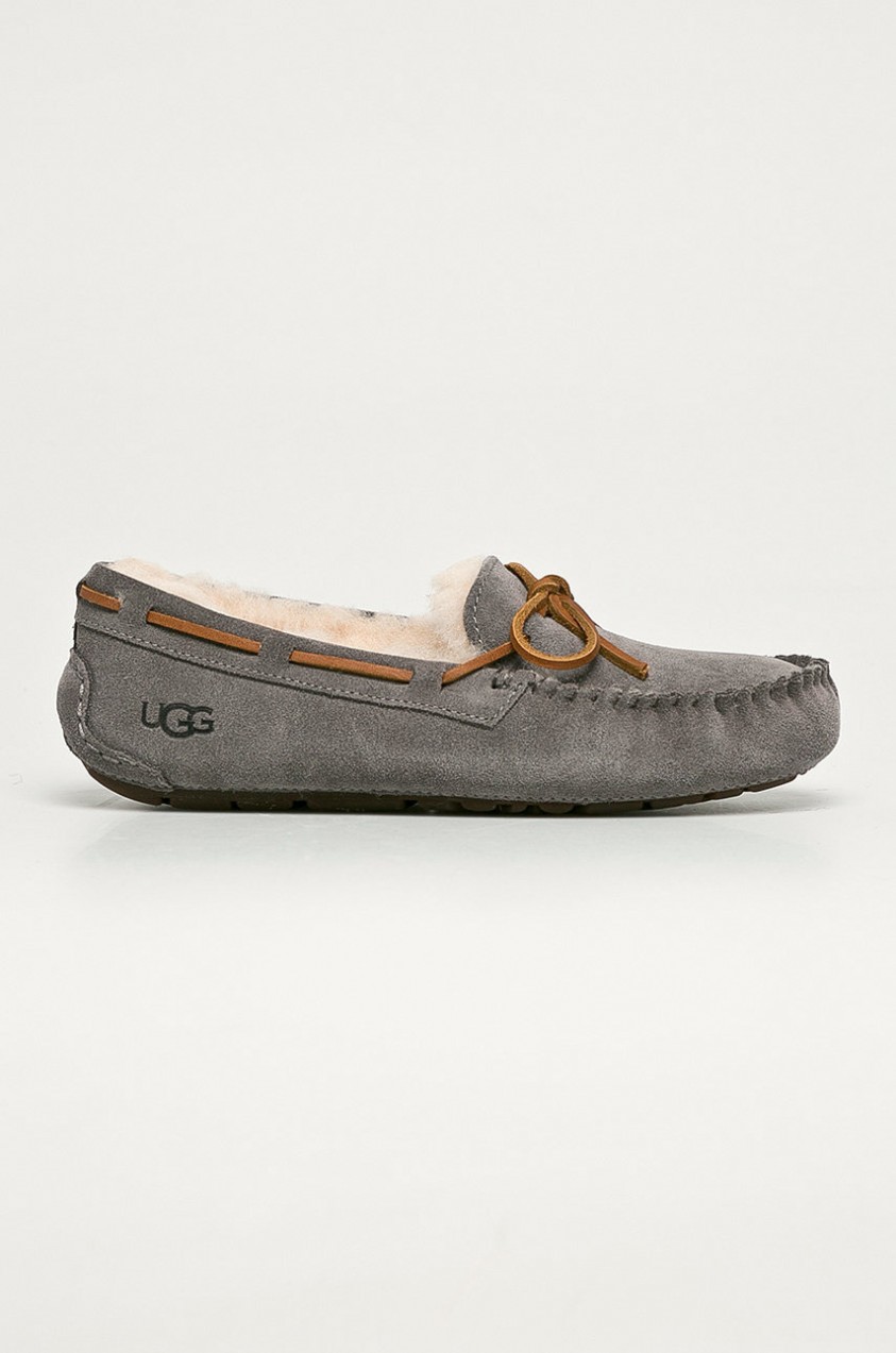 UGG - Velúr papucs Dakota