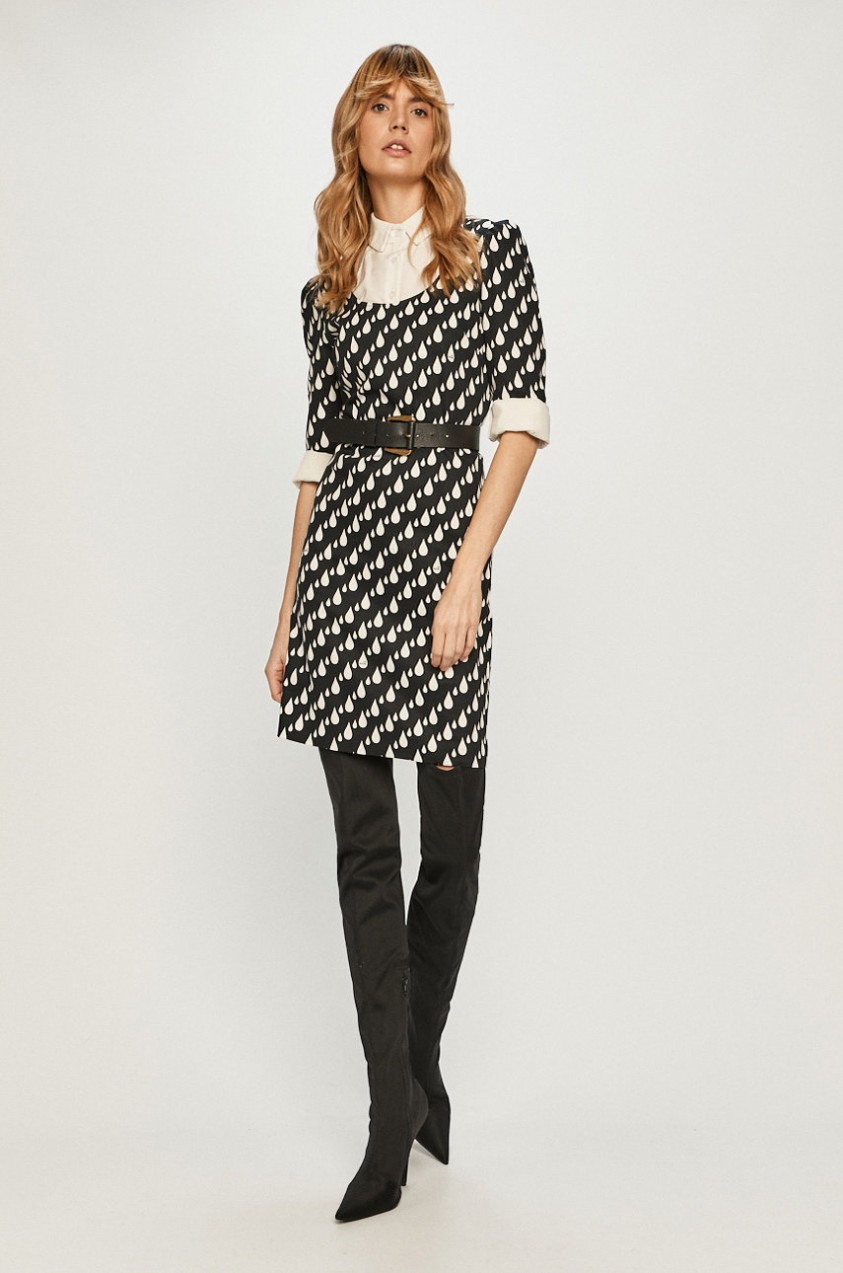 Love Moschino ruha
