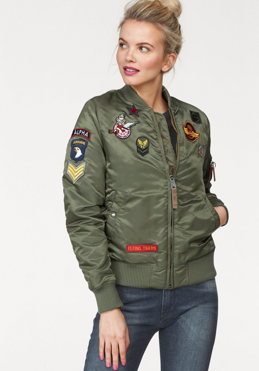 Alpha Industries bomberdzseki »MA-1 VF Patch Wmn« Alpha Industries keki - normál méret L (40)