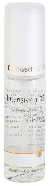 Dr. Hauschka Facial Care intenzív kúra változó korban lévő bőrre  40 ml