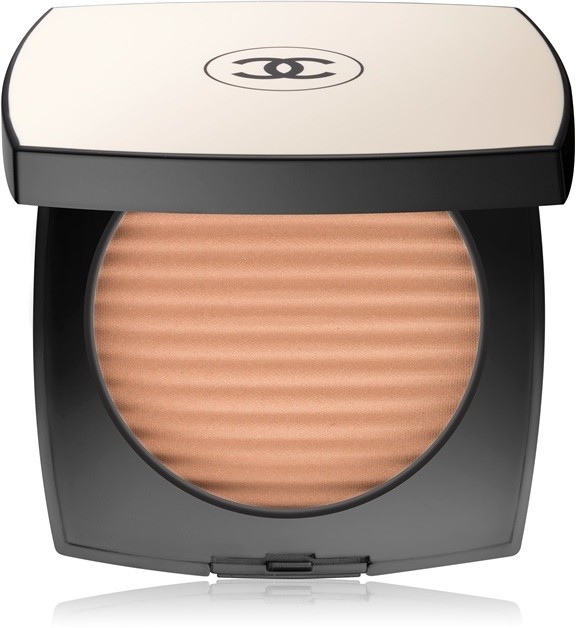 Chanel Les Beiges bronzosító arcpír árnyalat Medium 12 g