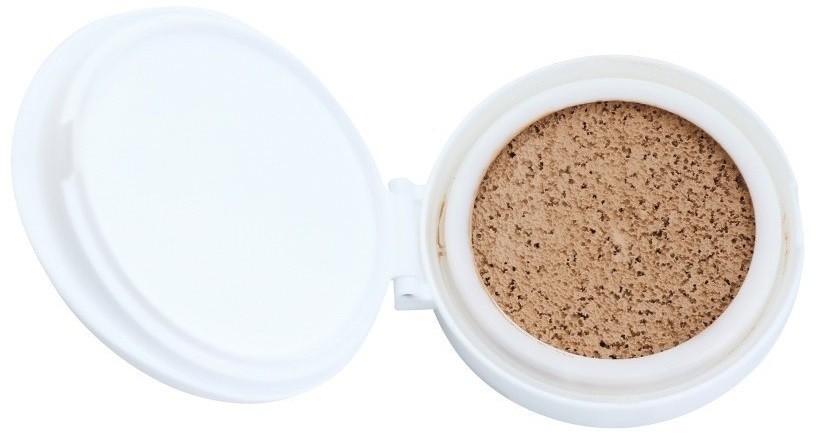 Lancôme Miracle Cushion kompakt folyékony alapozó SPF 23 utántöltő árnyalat 010 137 g