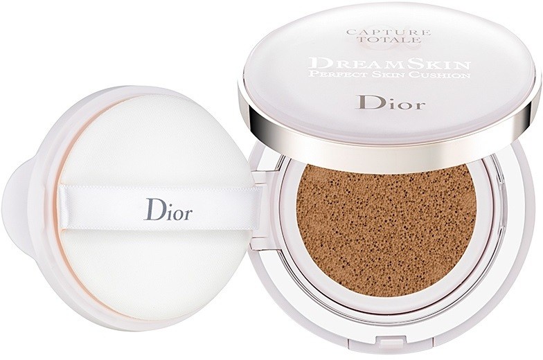 Dior Capture Totale Dream Skin make-up szivacs SPF 50 árnyalat 020 2 x 15 g