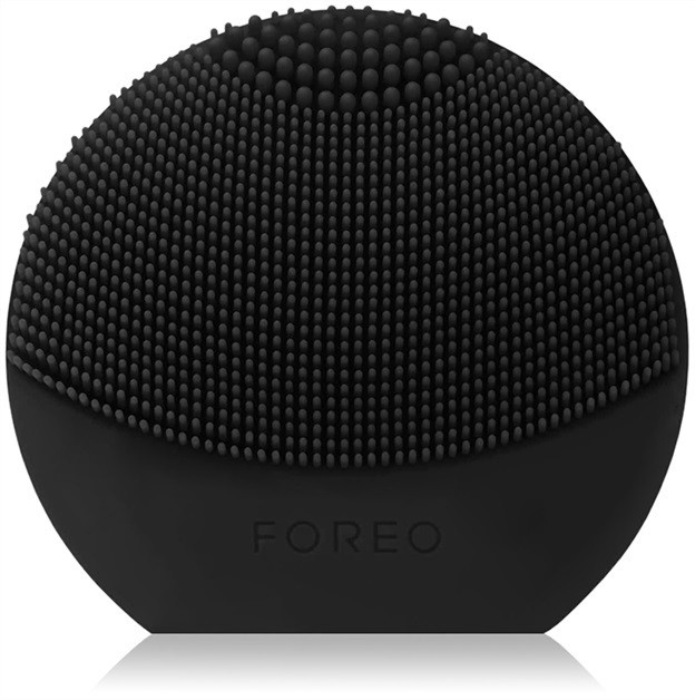FOREO Luna™ Play Plus szónikus tisztító készülék minden bőrtípusra Midnight