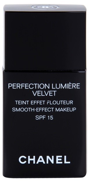 Chanel Perfection Lumière Velvet bársonyos make-up matt hatásért árnyalat 20 Beige SPF 15  30 ml