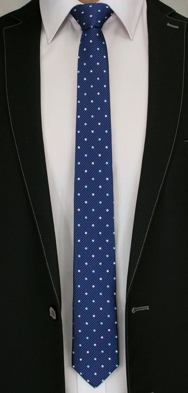 Sötét kék pöttyös mintás nyakkendő