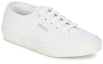 Rövid szárú edzőcipők Superga 2750 CLASSIC