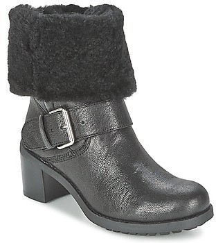 Csizmák Clarks PILICO PLACE