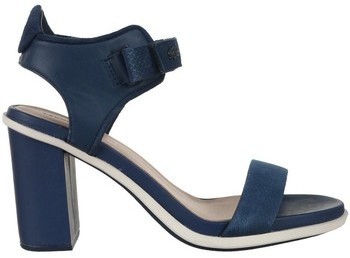 Szandálok / Saruk Lacoste Lonelle Heel Sandal