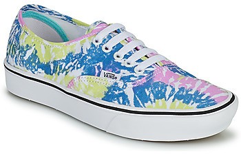 Rövid szárú edzőcipők Vans COMFYCUSH AUTHENTIC