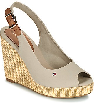 Szandálok / Saruk Tommy Hilfiger ICONIC ELENA SLING BACK WEDGE