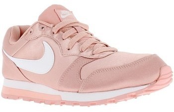Rövid szárú edzőcipők Nike Wmns MD Runner 2