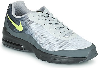 Rövid szárú edzőcipők Nike NIKE AIR MAX INVIGOR
