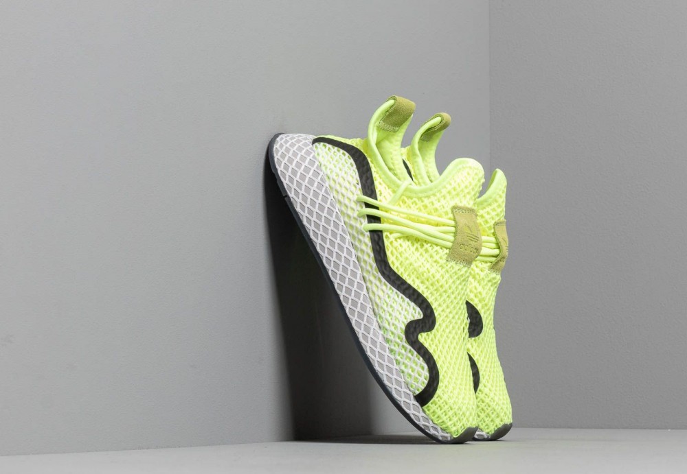 adidas Deerupt S Hi-Res Yellow/ Core Black/ Ftw White