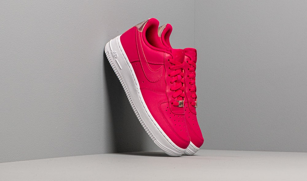 Nike Wmns Air Force 1 '07 Essential Wild Cherry/ Wild Cherry-Noble Red-White