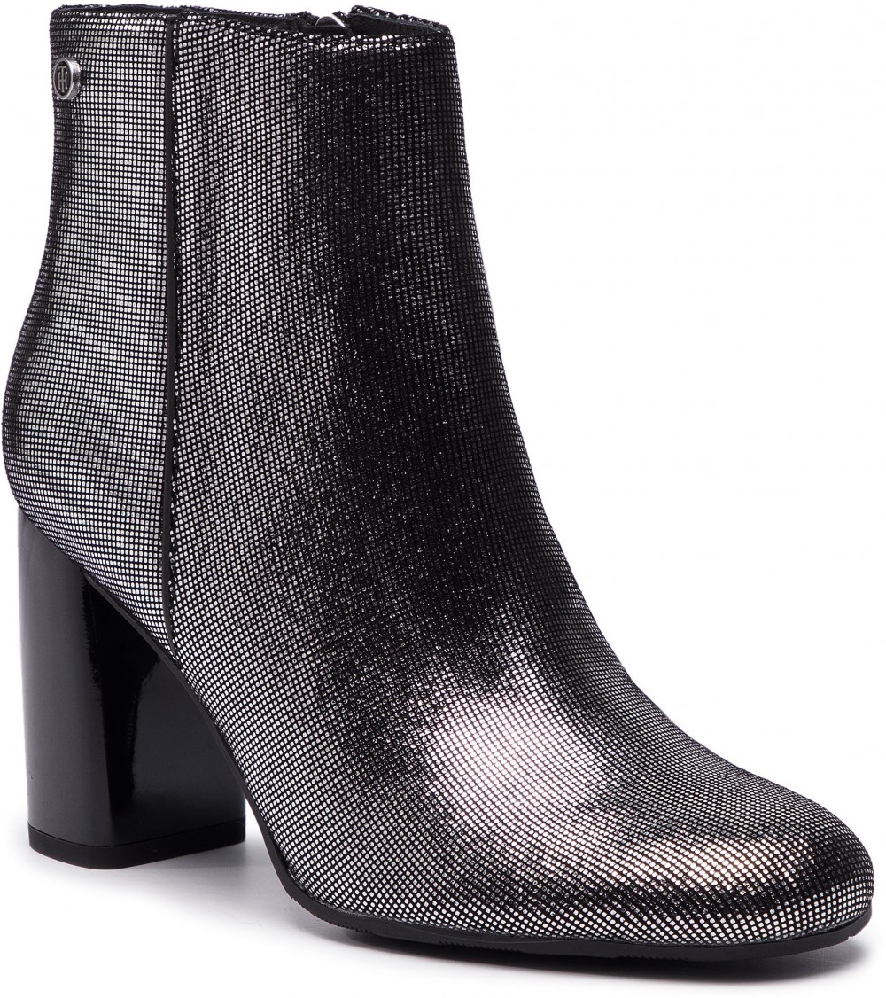 Magasított cipő TOMMY HILFIGER - Shiny Metallic Suede Bootie FW0FW03695 Dark Silver 015