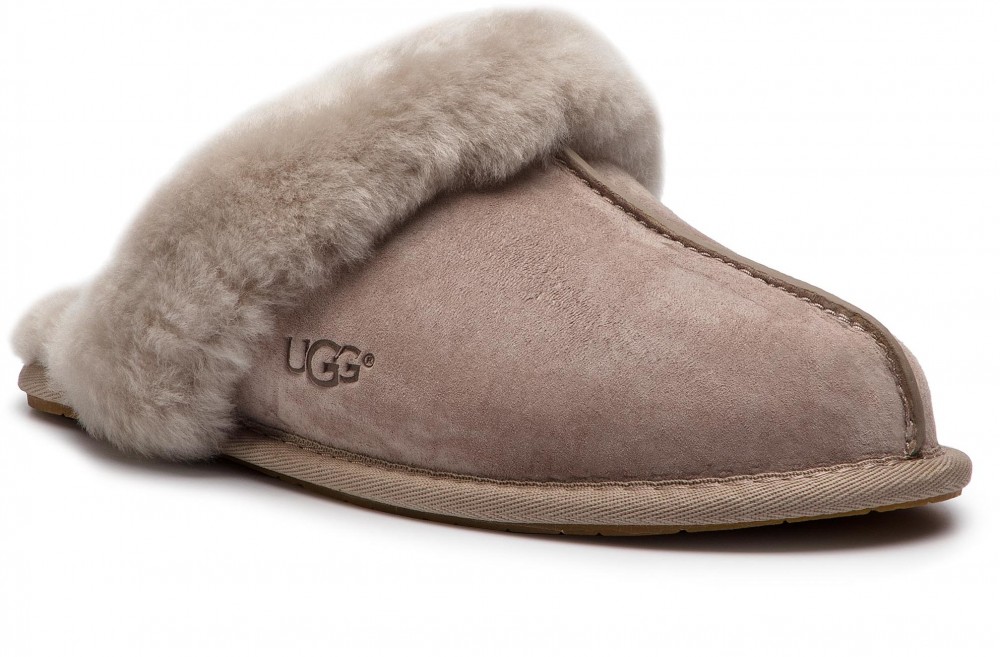 Zártpapucs UGG - W Scuffette II 5661 W/Oys