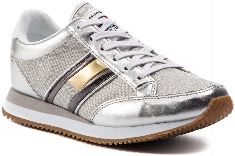 Sportcipő TOMMY JEANS - Casual Retro Sneaker EN0EN00413 Silver 000