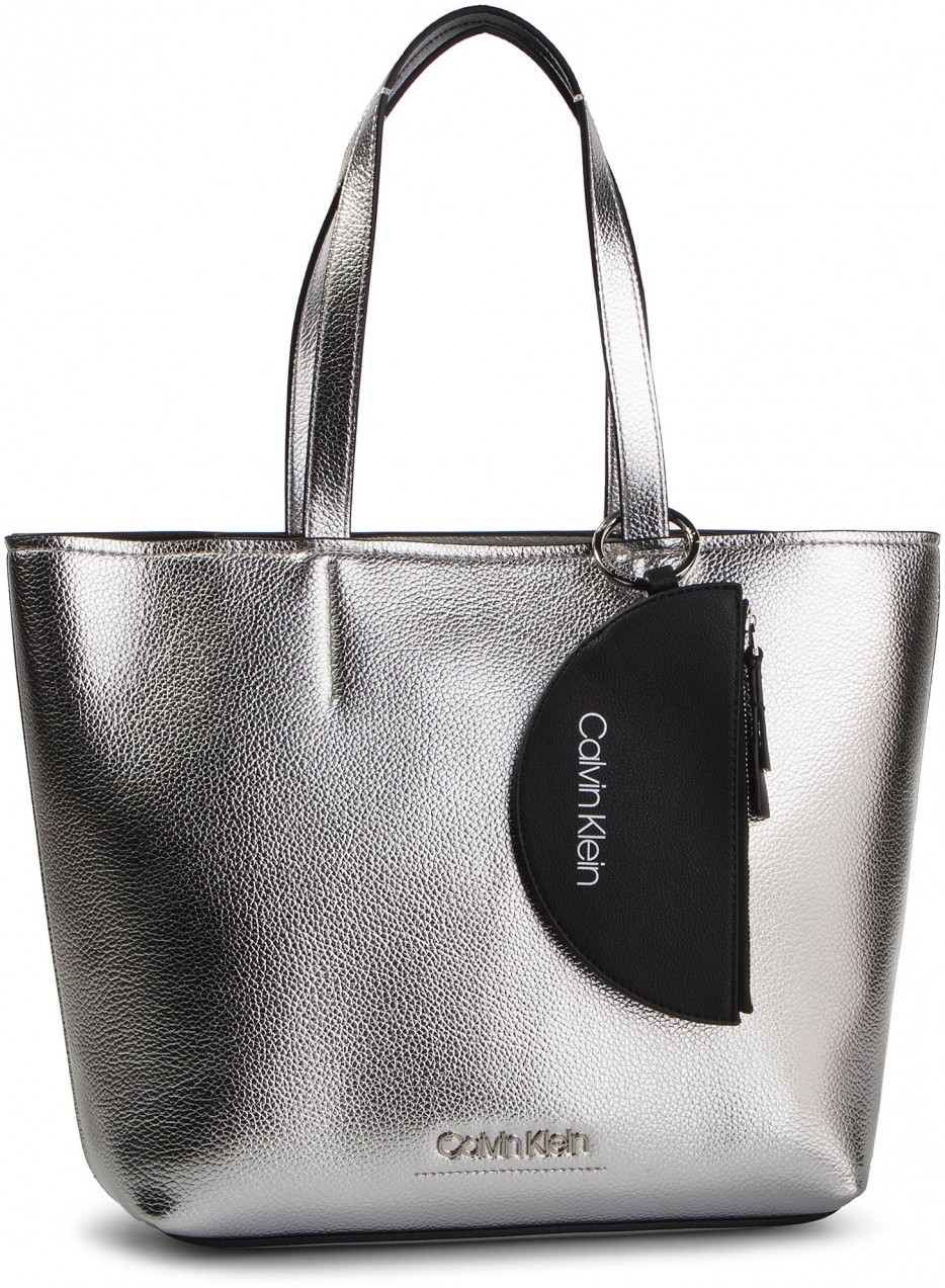 Táska CALVIN KLEIN - Ck Must Medium Shopper Q K60K605228 068