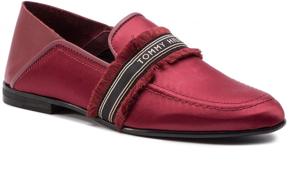 Félcipő TOMMY HILFIGER - Feminine Satin Loafer FW0FW04267 Beet Red 522