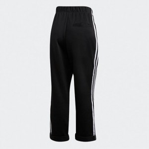 adidas Originals Primeblue Relaxed Boyfriend Pants GD2259 galéria