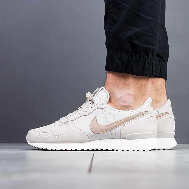 Nike Air Vortex Leather 918206 003 férfi sneakers cipő