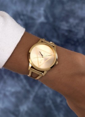 Guess Lola galéria