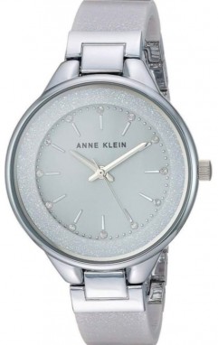 Anne Klein galéria