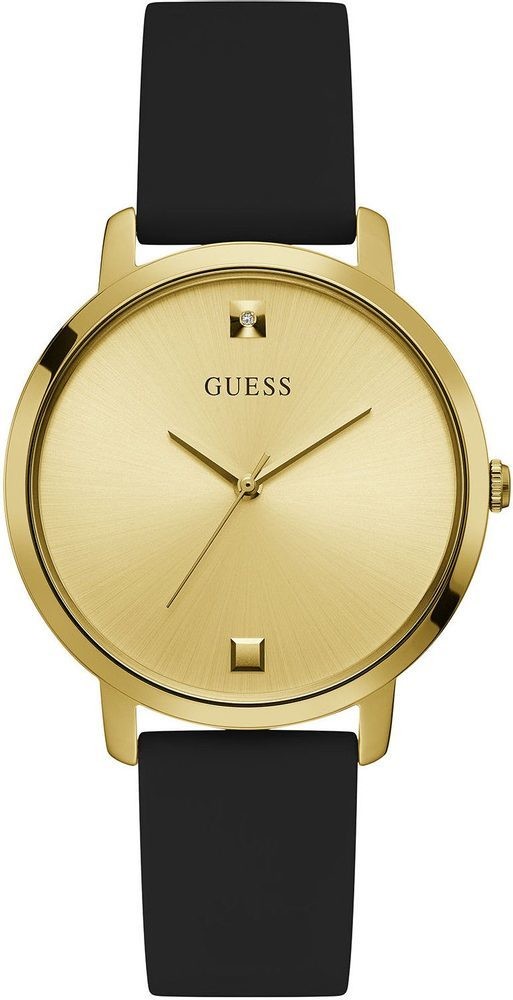 Guess Nova