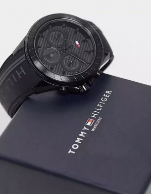 Tommy Hilfiger galéria
