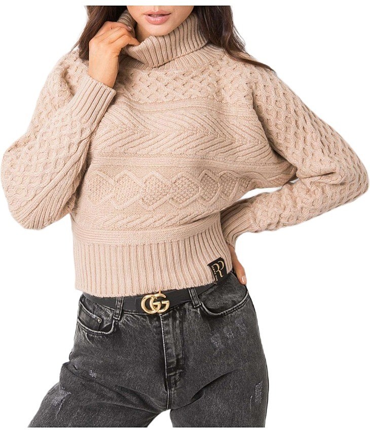 Bézs színű női kötött pulóver garbóval