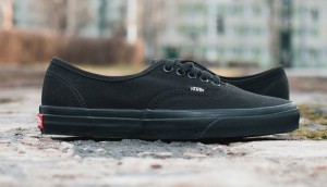 Vans Authentic Black Black galéria