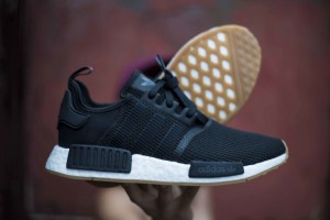 adidas NMD R1 