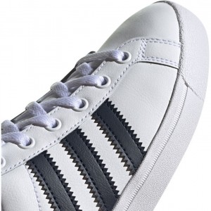 adidas Coast Star Junior galéria