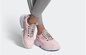 adidas Falcon W galéria