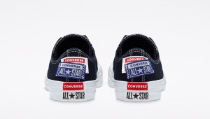 Converse Logo Play Chuck Taylor All Star Low Top galéria
