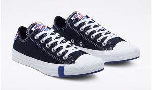 Converse Logo Play Chuck Taylor All Star Low Top galéria
