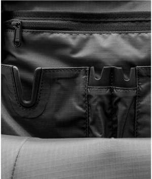 Chrome Industries Avail Laptop backpack 15 Grey galéria
