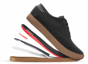 Chrome Truk Black / Gum galéria