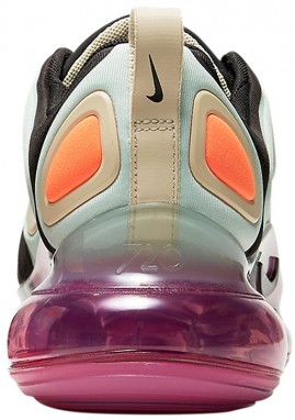 Nike W Air Max 720 galéria