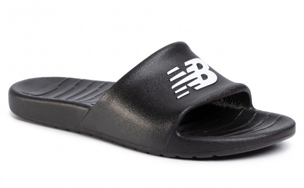 New Balance SUF100BK