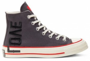 Converse Chuck 70 x Love Fearlessly galéria