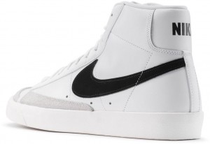 Nike Blazer Mid '77 vntg galéria