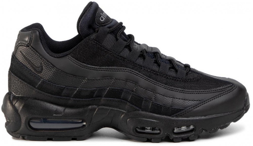 NIKE Air Max 95 Essential