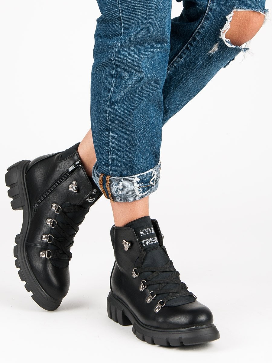 KYLIE LACE-UP ANKLE BOOTS
