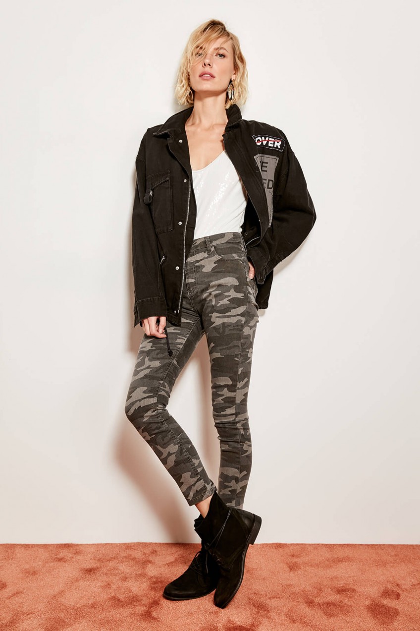 Trendyol Black Camouflage High Waist Skinny Jeans